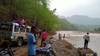 Photo of કણજી ગામની દેવ નદીનાં કોઝવે પર પાણી ફરી વળતા ગ્રામજનોને હાલાકી: