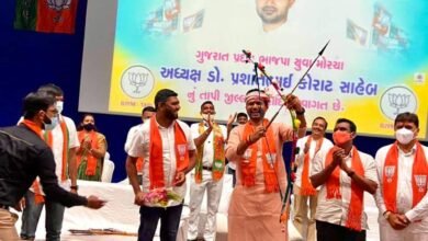 Photo of BJP યુવા મોર્ચાના પ્રદેશ અધ્યક્ષ ર્ડા. પ્રશાંતભાઈ કોરાટ આજે તાપી જિલ્લાની મુલાકાતે: