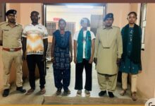 Photo of “ઓપરેશન મિલાપ” હેઠળ વઘઈ પોલીસની ઝડપી કામગીરી, ગુમ થયેલી દીકરીને પરિવાર સાથે પુનઃમિલન કરાવ્યું