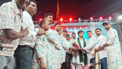 Photo of વાંસદા તાલુકાના મીંઢાબારી ગામે ભવ્ય લોક ડાયરાનો જાજરમાન મહોત્સવ: