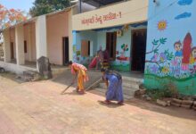 Photo of તાપીમાં સ્વચ્છ ભારત મિશન હેઠળ ગામડાઓમાં સઘન સફાઈ અને કચરા વ્યવસ્થાપન: 