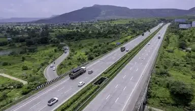 Photo of NHAI દ્વારા રાષ્ટ્રીય ધોરીમાર્ગો અને એક્સપ્રેસવે પર વે-સાઇડ એમિનિટીઝ ખાતે વાહન સર્વિસ સુવિધાઓ વિકસાવવા નિર્દેશ: