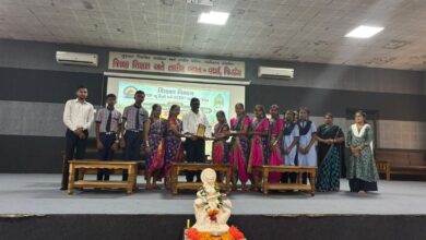 Photo of જિલ્લા શિક્ષણ અને તાલીમ ભવન વઘઈ ખાતે માધ્યમિક શાળાના વિદ્યાર્થીઓ માટે રોલ પ્લે અને ફોક ડાન્સ સ્પર્ધા આયોજિત કરાઈ: