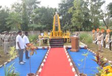 Photo of ડાંગ જિલ્લા પોલીસ પરેડ ગ્રાઉન્ડ ખાતે પોલીસ સ્મૃતિ દિવસ-૨૦૨૬ કાર્યક્રમ યોજાયો:
